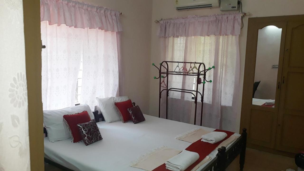 Valiyathayil Home Stay Kochi 외부 사진